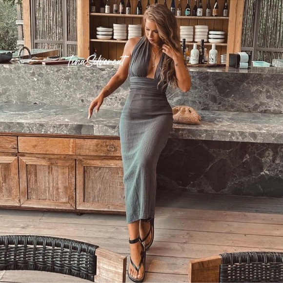 BLOGGER’S FAVORITE! Zara Long Halter Dress NWT - Picture 6 of 7